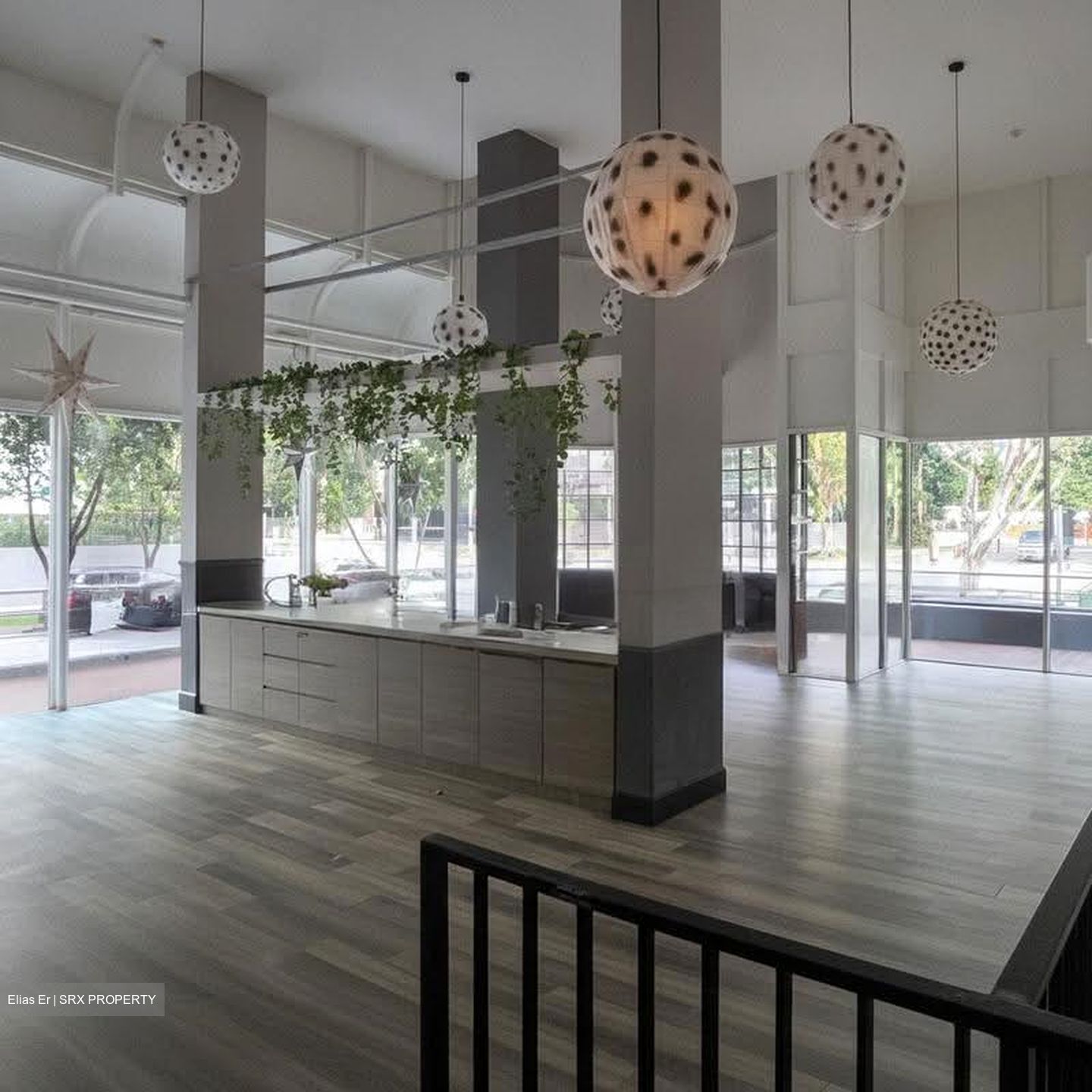 Crystal Court (D10), Shop House #613752361